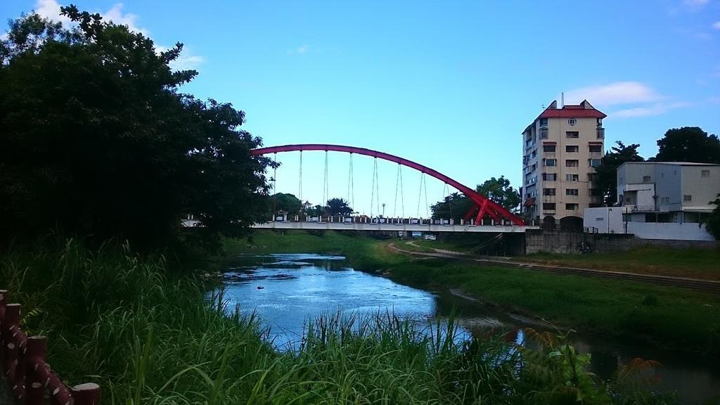 Literature River Bank 文學河岸 民宿 화롄 외부 사진